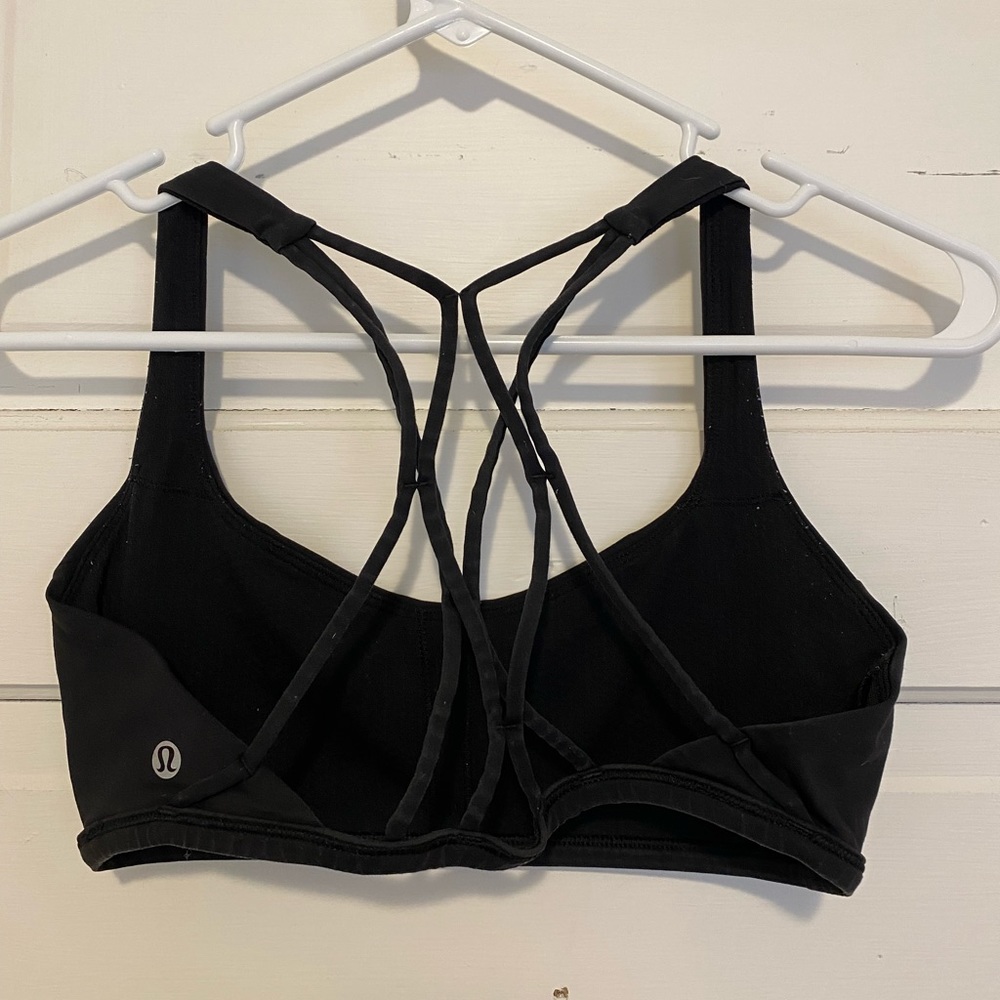 Black lululemon bra